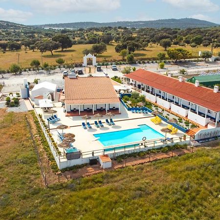 Monte Da Cabeca Gorda Bed & Breakfast Alcáçovas Екстериор снимка